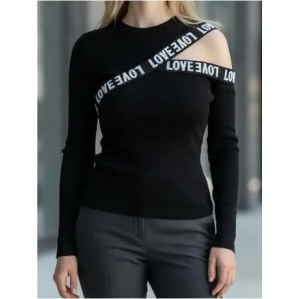 Simmly “Love on my Sleeve" Cutout Ribbed Top  Black With White Lettering Medium